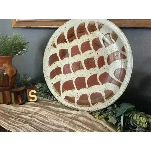 16” Stoneware‎ coffee table plate speckled tan terracotta glazed decorative bowl - Picture 3 of 7